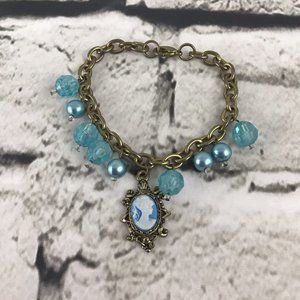 Vtg Bracelet Costume Jewelry Blue Beads Blue Cameo Charm